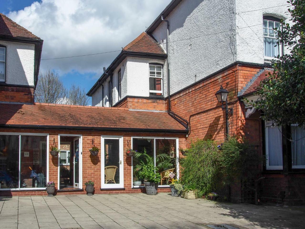 Elmdon Lodge Birmingham Exterior foto